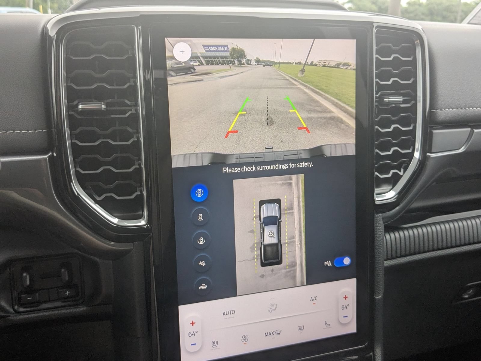 New 2026 Ford Ranger Lariat w/ FX4 Off-Road Package AWD/4WD image 23