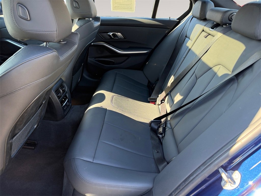 Used 2019 BMW 330i xDrive Sedan w/ Driving Assistance Package image 13