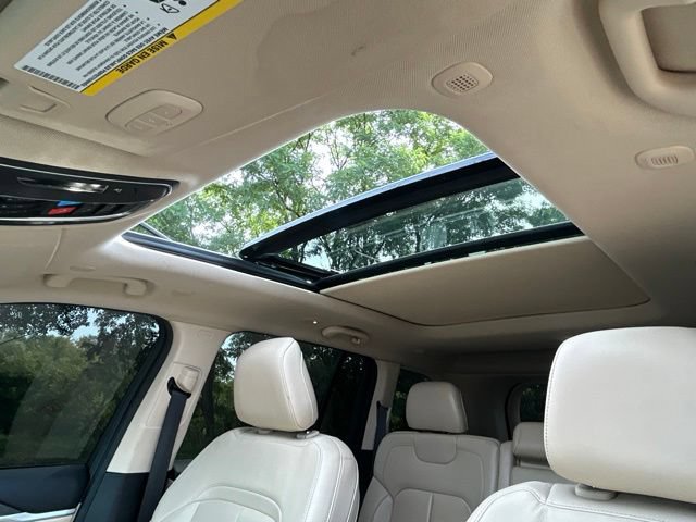 Used 2022 Jeep Grand Cherokee Limited AWD/4WD image 63