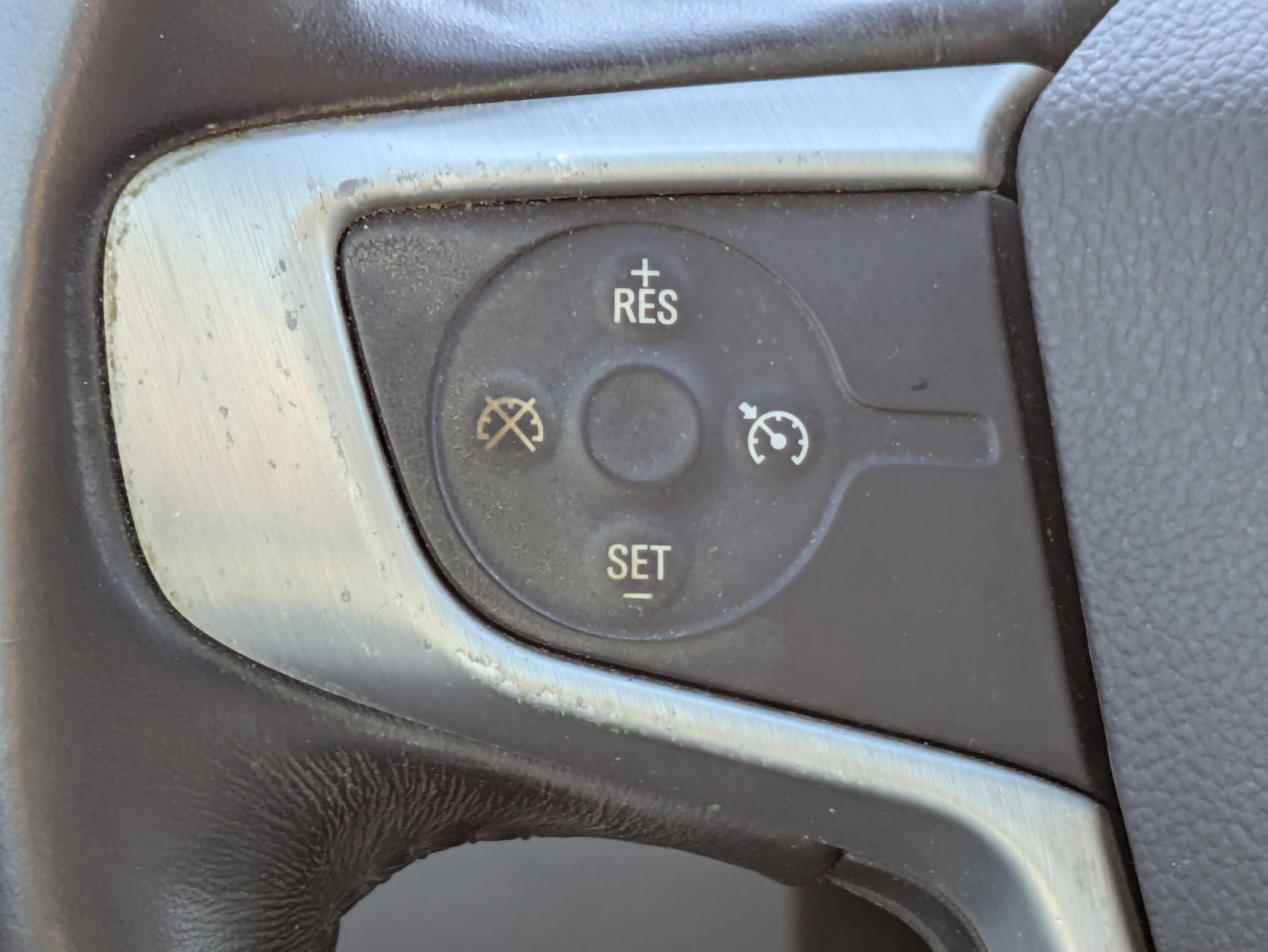 Certified 2018 GMC Terrain SLE w/ Driver Convenience Package image 24