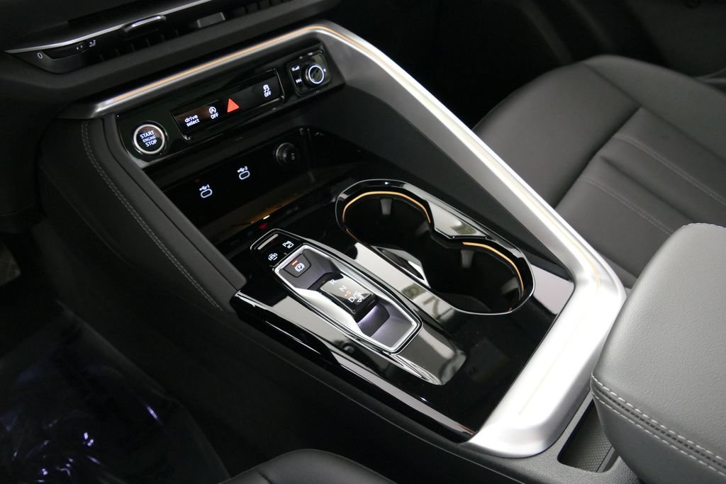 Certified 2025 Audi Q5 Premium w/ Convenience Package AWD/4WD image 21