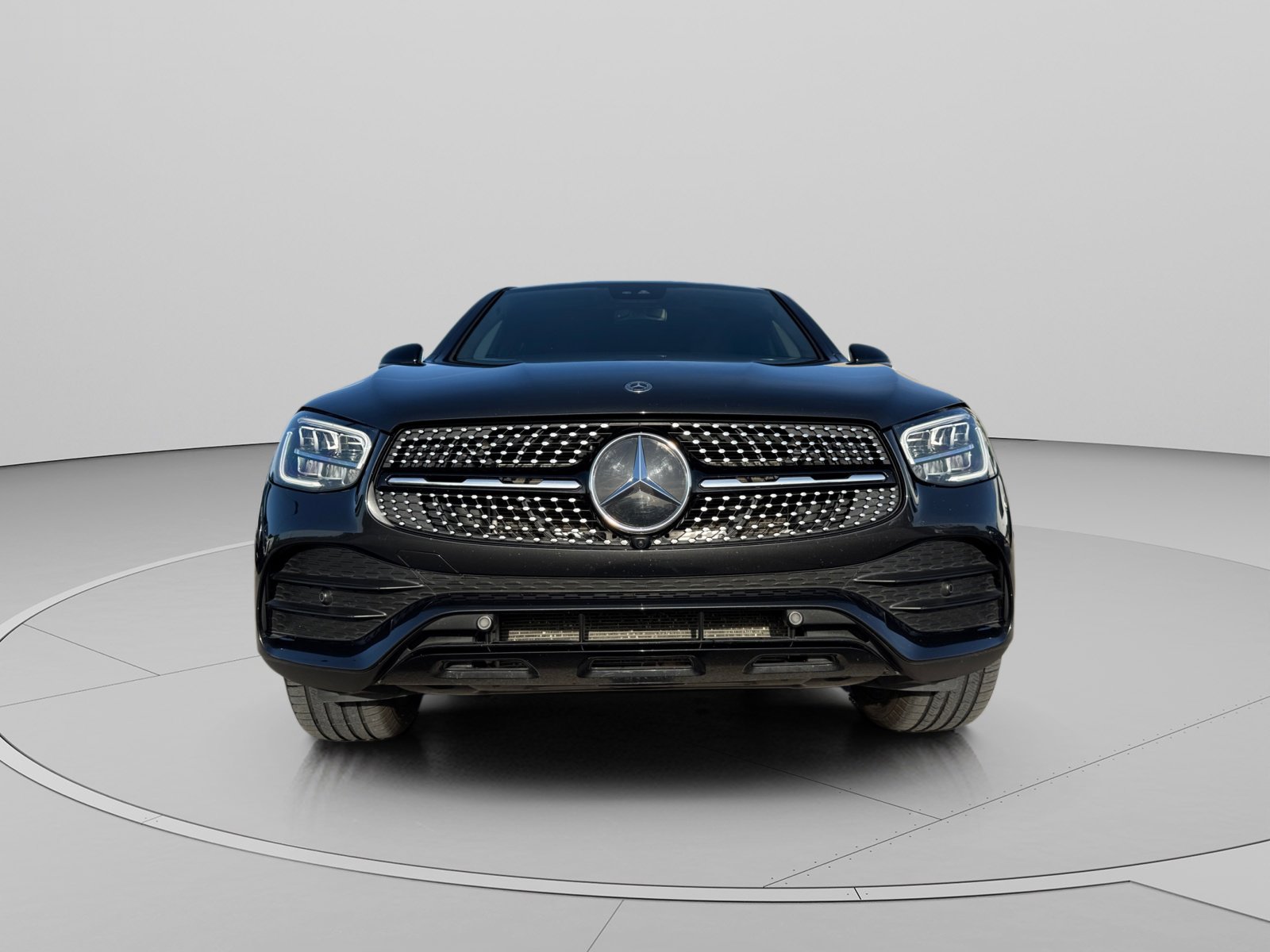 Used 2022 Mercedes-Benz GLC 300 4MATIC Coupe image 8