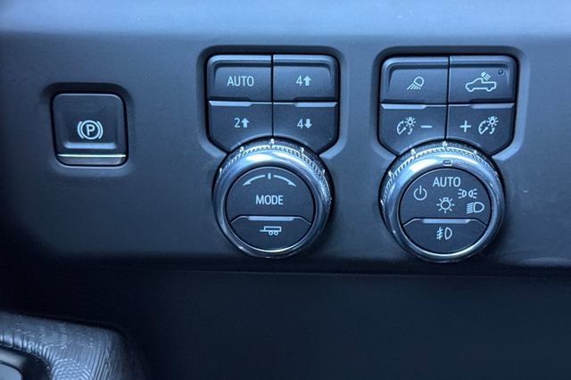 Used 2025 GMC Sierra 1500 AT4X image 44