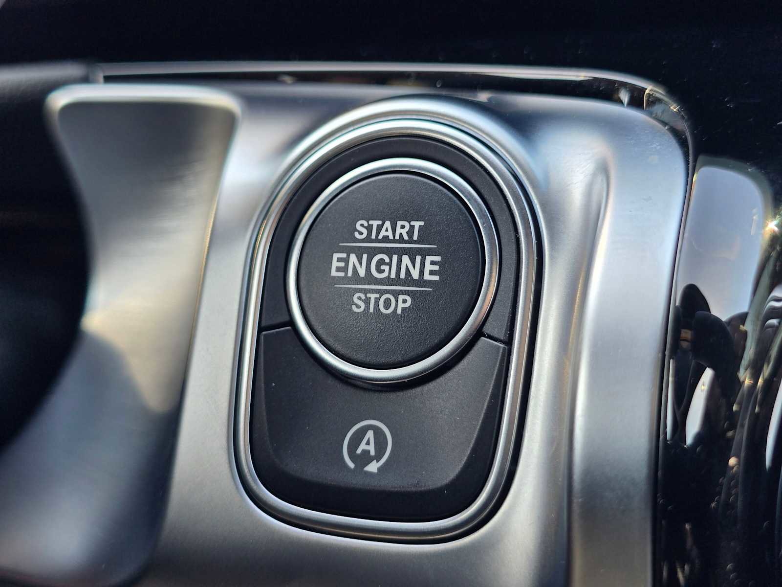 Used 2026 Mercedes-Benz GLB 250 image 34