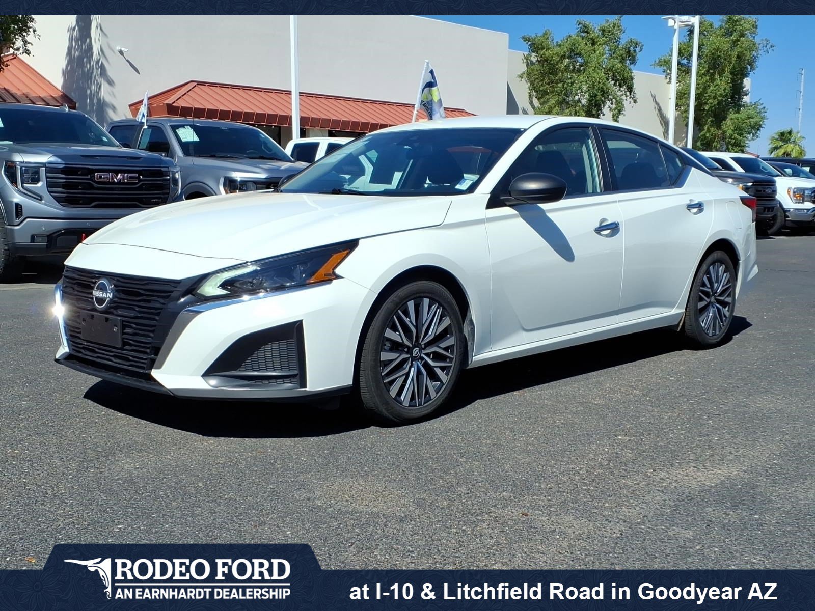 Used 2025 Nissan Altima 2.5 SV
