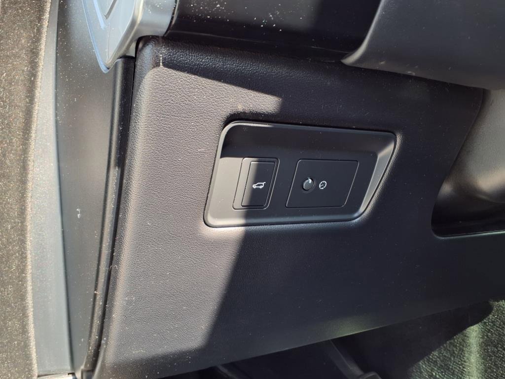 Used 2021 Land Rover Range Rover Sport HST image 16