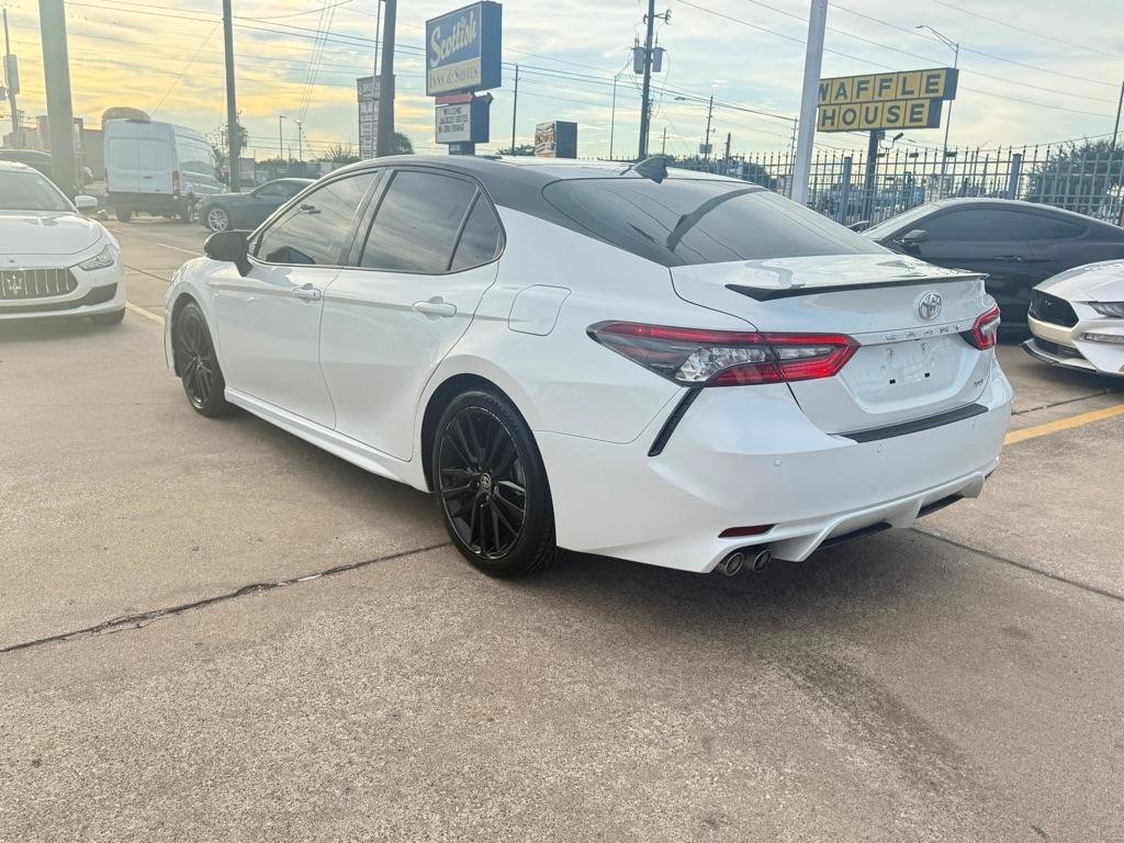 Used 2021 Toyota Camry XSE w/ Navigation Package FWD image 5