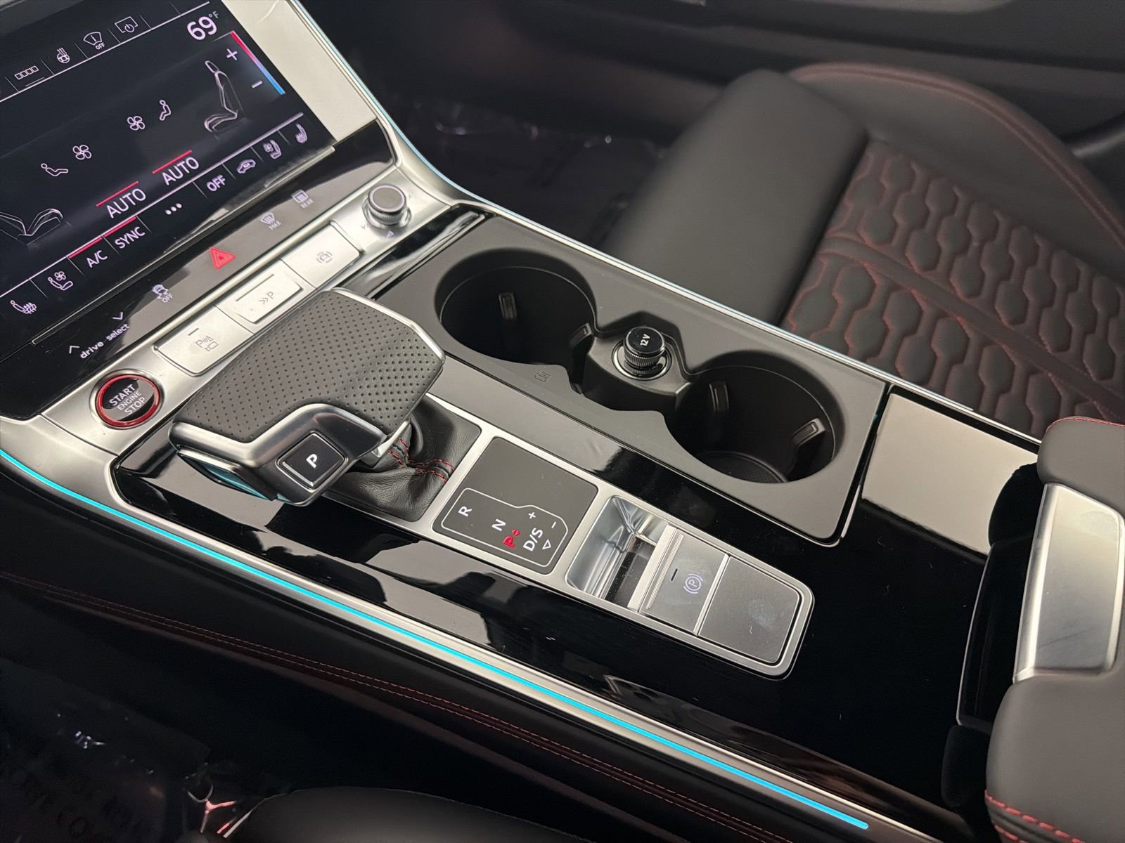 New 2026 Audi RS 6 performance image 21