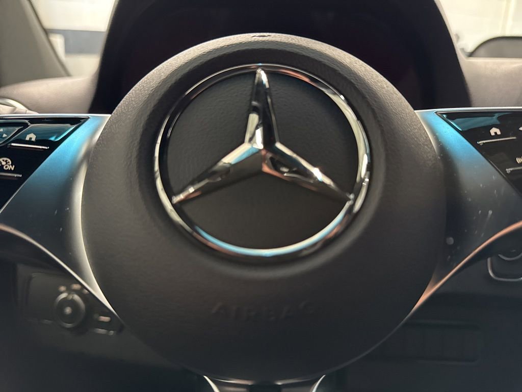 Used 2025 Mercedes-Benz Sprinter 3500 image 35