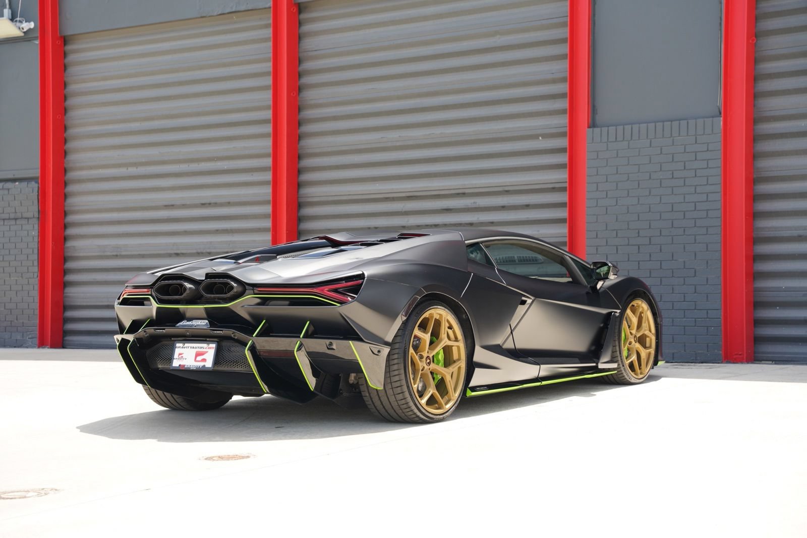 Used 2024 Lamborghini Revuelto AWD/4WD image 33