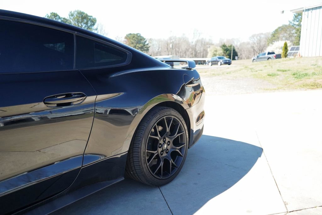 Used 2019 Ford Mustang EcoBoost w/ Ecoboost Performance Package image 16