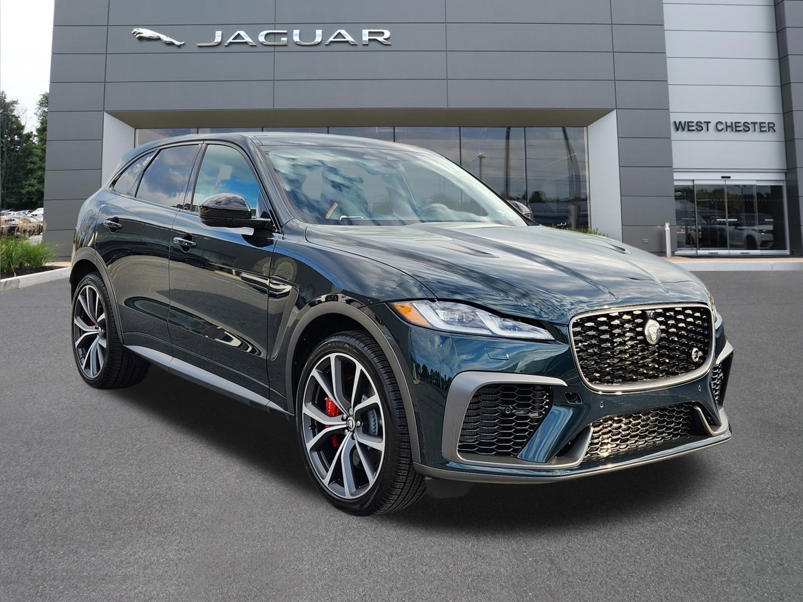 New 2026 Jaguar F-PACE SVR AWD/4WD image 2
