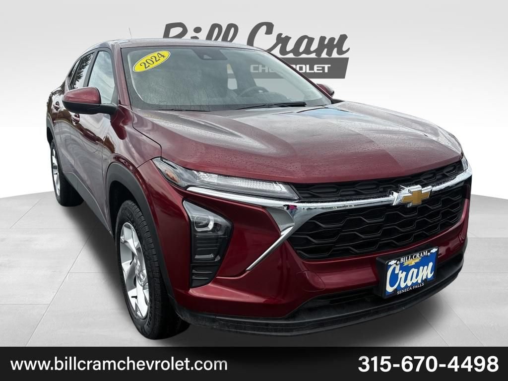 Used 2024 Chevrolet Trax LS w/ LS Convenience Package FWD image 1
