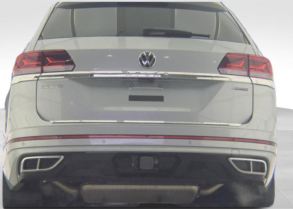 Used 2024 Volkswagen Tiguan SE R-Line FWD image 7