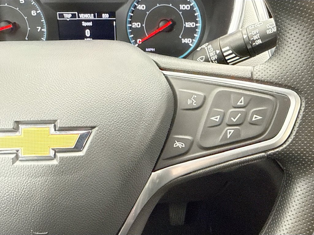 Used 2023 Chevrolet Equinox LS FWD image 12