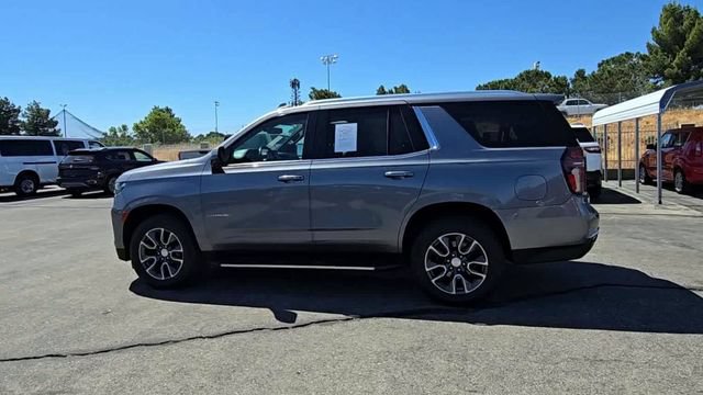 Used 2022 Chevrolet Tahoe LT w/ Luxury Package AWD/4WD image 5