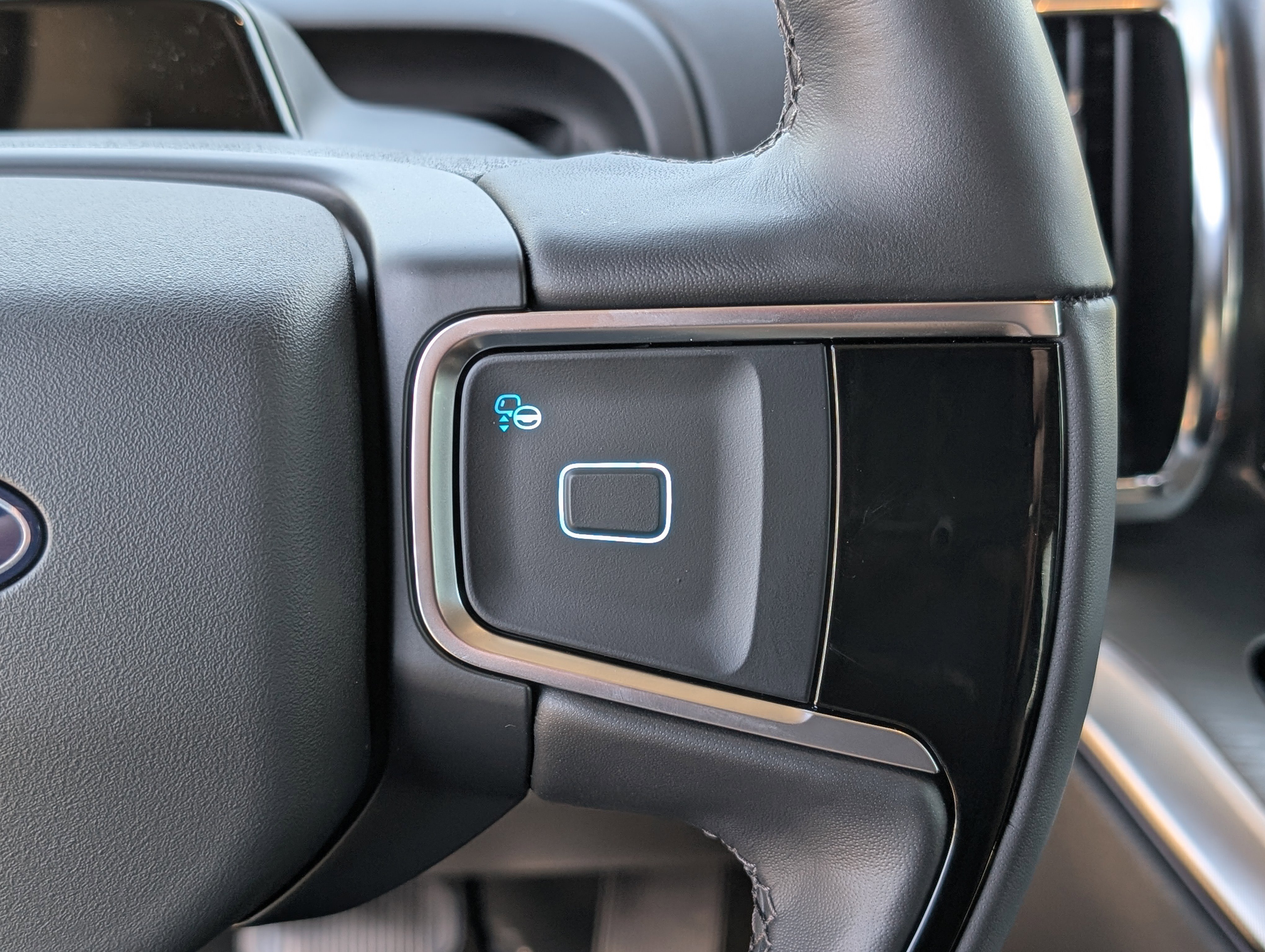 New 2025 Ford Expedition Max Platinum w/ Driver's Package image 21