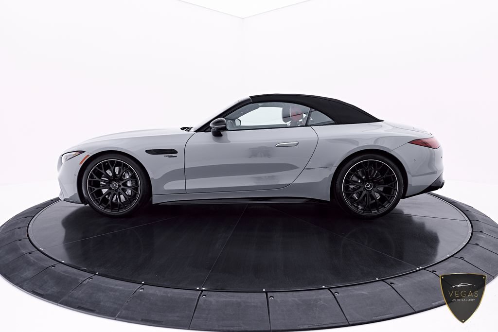 Used 2025 Mercedes-Benz SL 43 AMG w/ Driver Assistance Package image 14