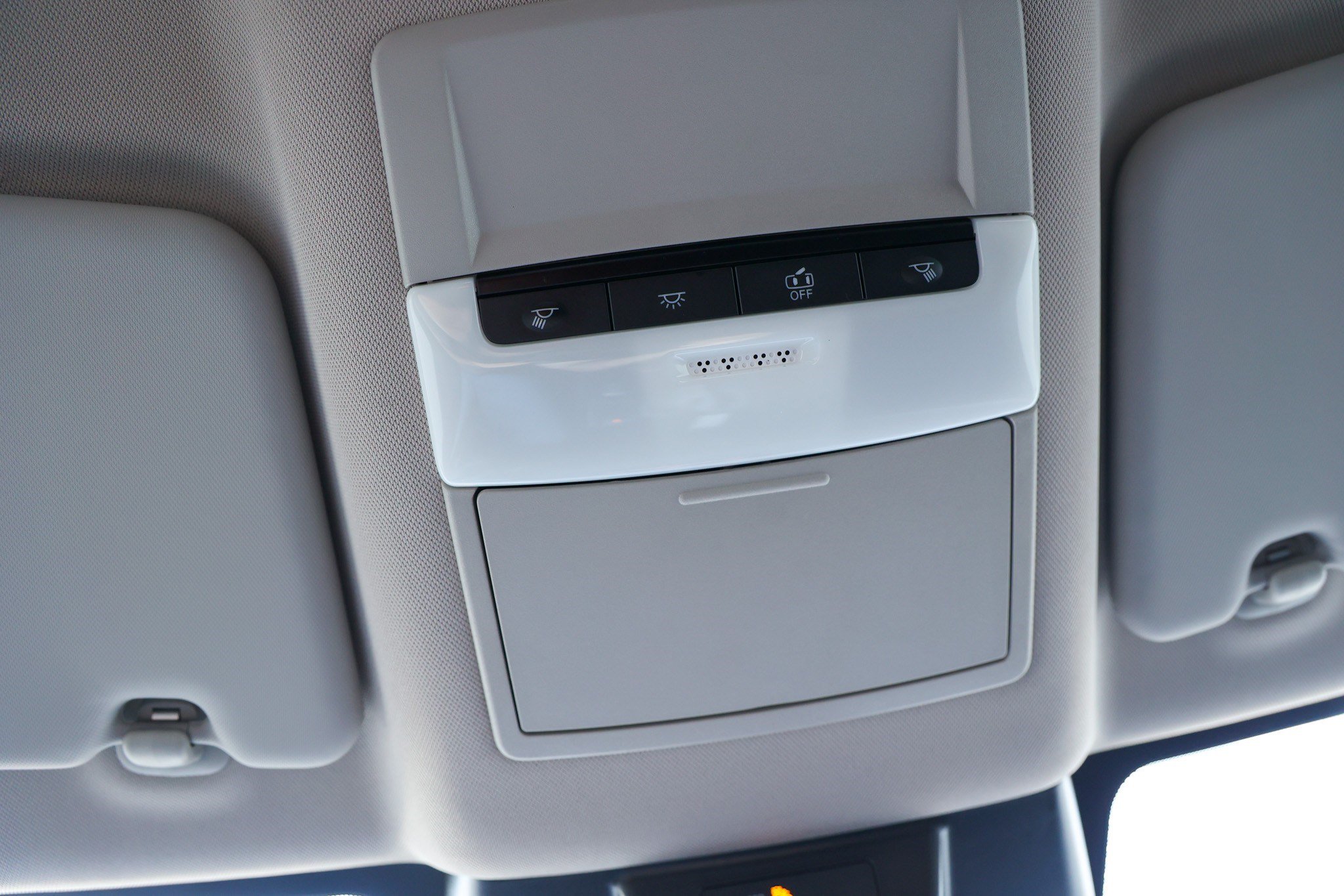 Used 2025 Nissan Rogue S AWD/4WD image 25