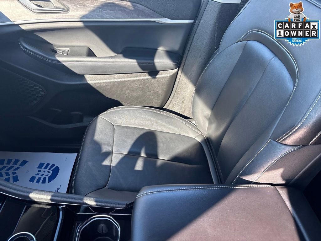 Used 2023 Jeep Grand Cherokee Limited image 28