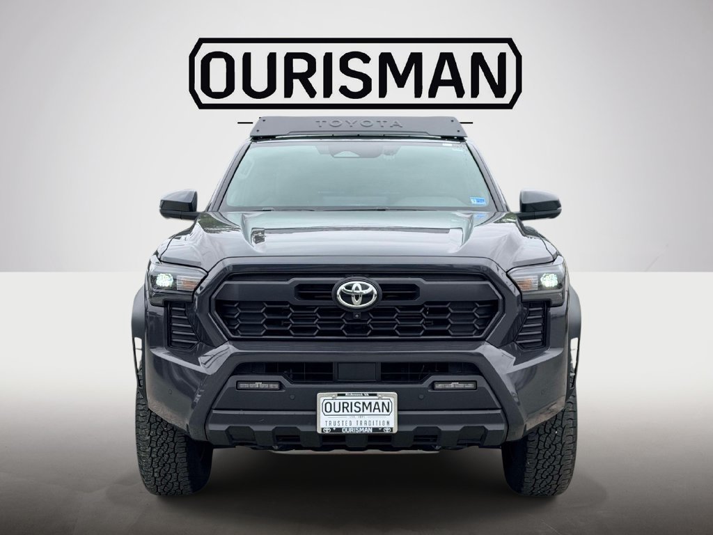 Used 2024 Toyota Tacoma TRD Off-Road w/ TRD Off Road Premium Package AWD/4WD image 25