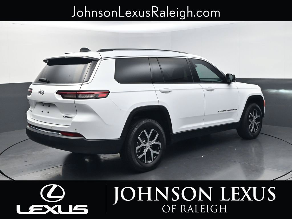 Used 2024 Jeep Grand Cherokee L Limited AWD/4WD image 9