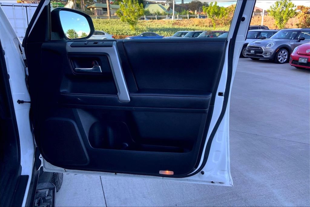 Used 2019 Toyota 4Runner SR5 image 23