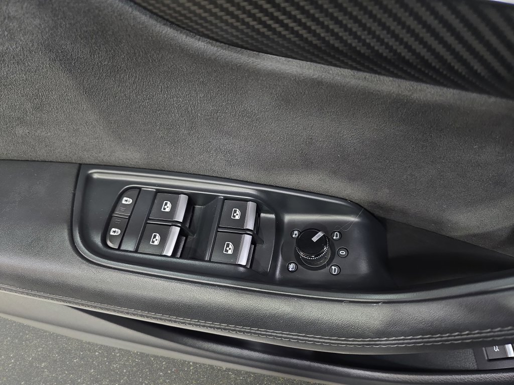 Used 2023 Audi RS Q8 AWD/4WD image 31