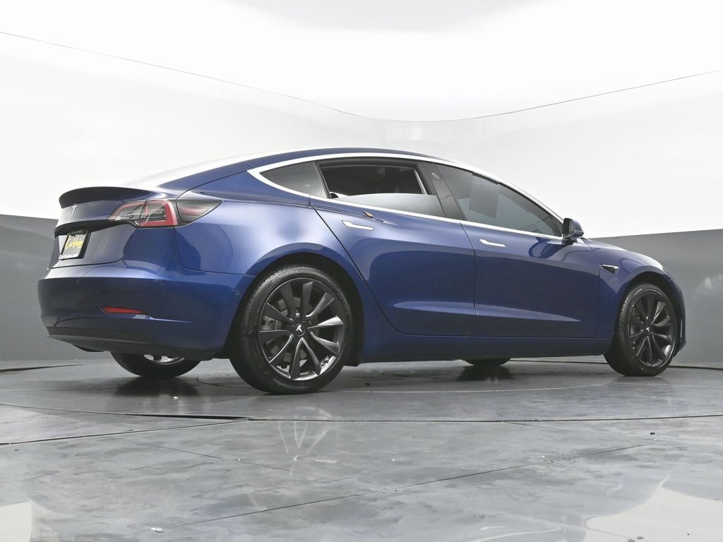 Used 2017 Tesla Model 3 Long Range image 51