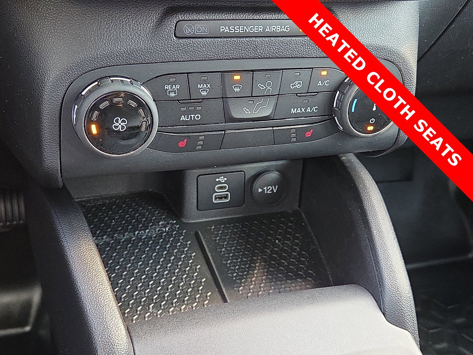 Used 2024 Ford Bronco Sport Badlands image 19