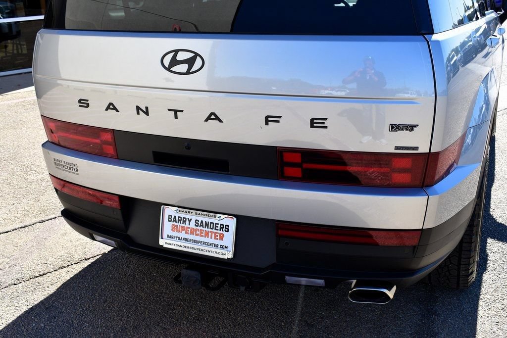 Used 2025 Hyundai Santa Fe XRT w/ Tow & Go Package AWD/4WD image 9
