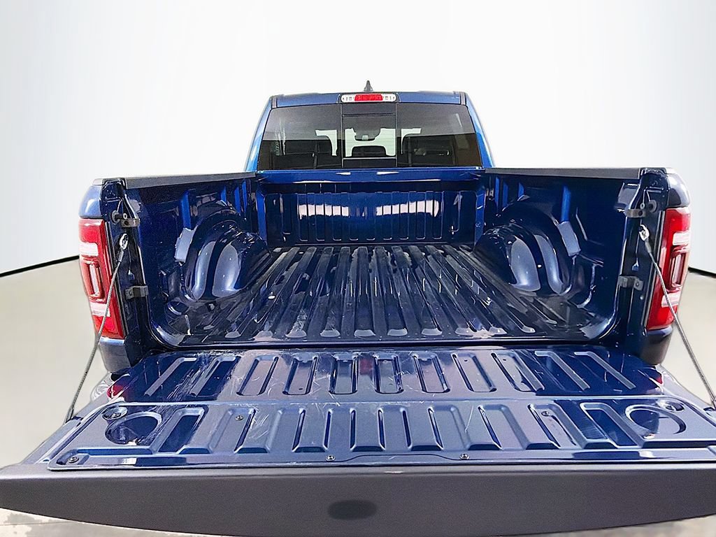 Used 2023 RAM 1500 Laramie AWD/4WD image 18