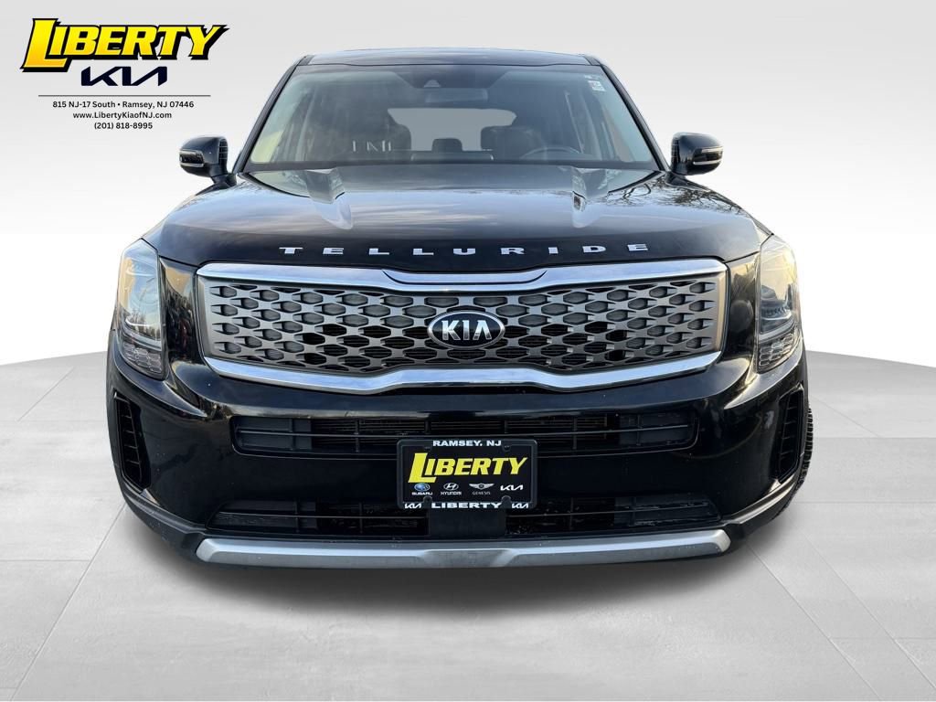 Used 2021 Kia Telluride LX image 2