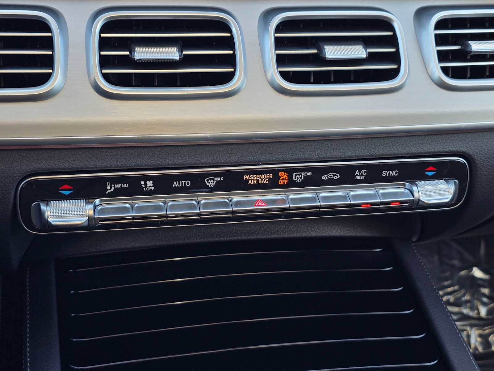 Used 2026 Mercedes-Benz GLE 350 4MATIC image 29