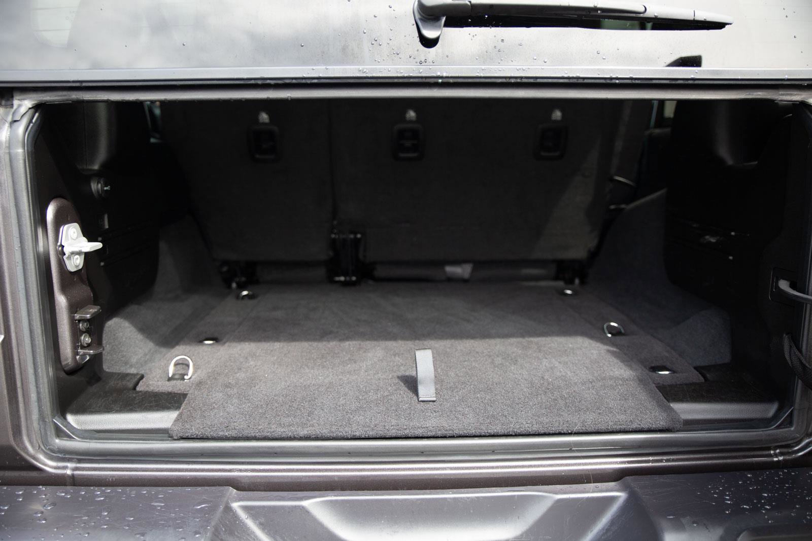 Used 2025 Jeep Wrangler Sahara image 23