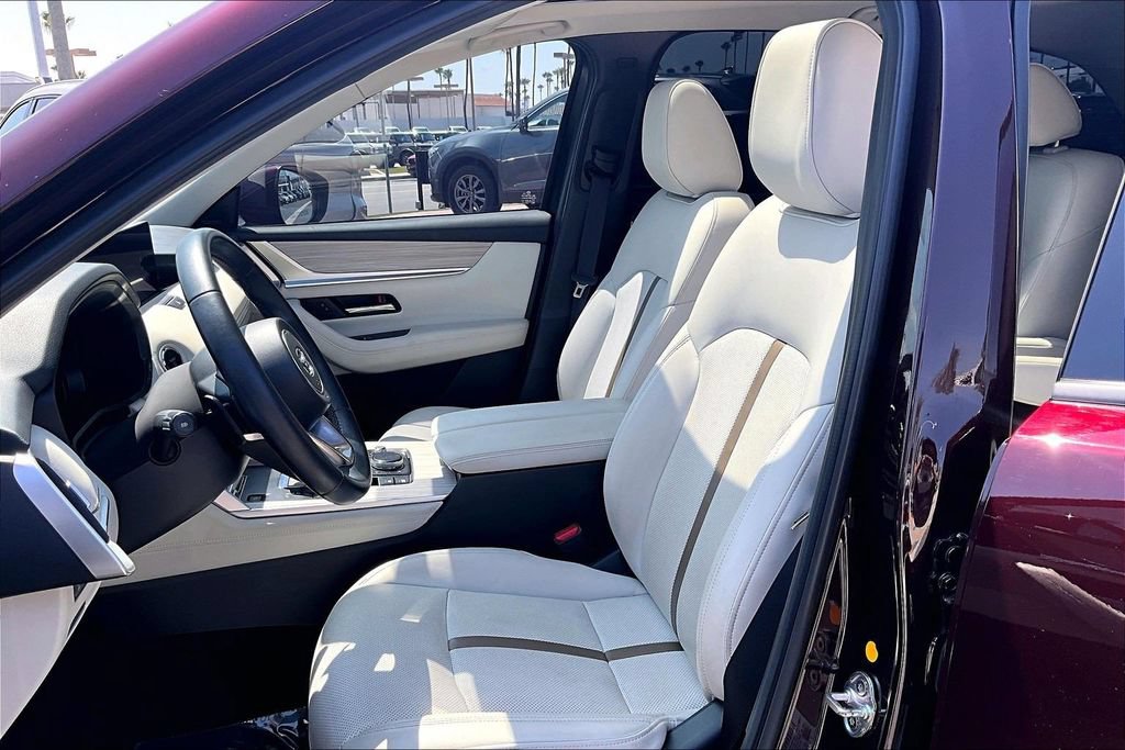 Certified 2024 MAZDA CX-90 Plug-In Hybrid w/ Premium Plus AWD/4WD image 14