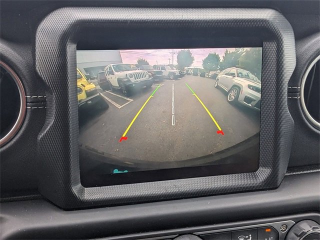 Used 2023 Jeep Wrangler Unlimited Sahara w/ Cold Weather Group image 20