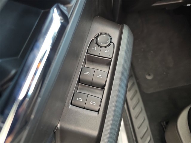 New 2026 GMC Canyon Elevation image 17