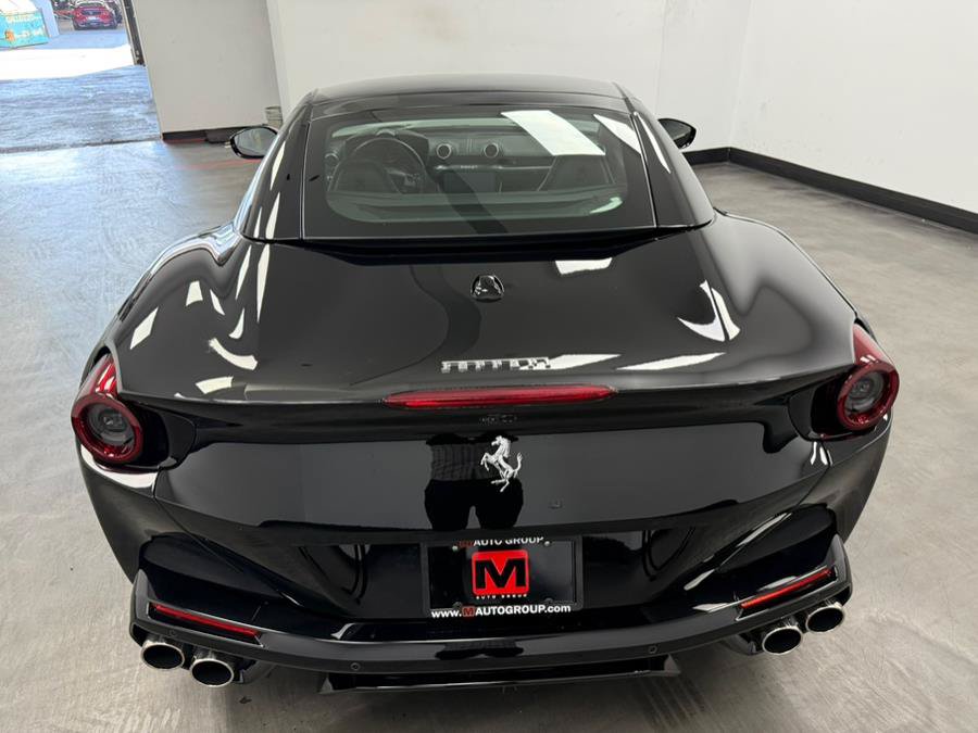 Used 2019 Ferrari Portofino RWD image 15