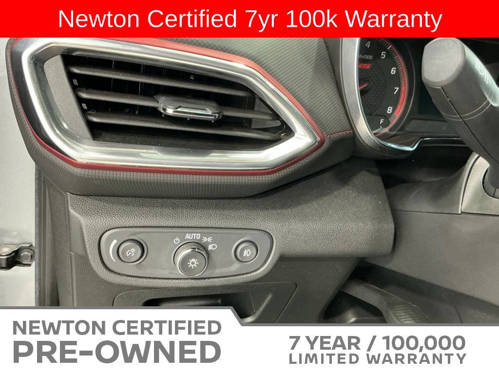 Used 2023 Chevrolet TrailBlazer RS w/ Sun and Liftgate Package FWD image 38