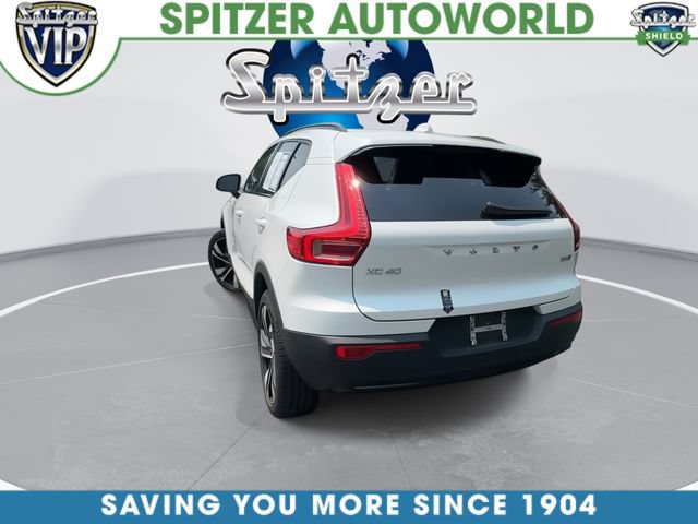 Used 2024 Volvo XC40 B5 Plus w/ Protection Package Premier AWD/4WD image 7