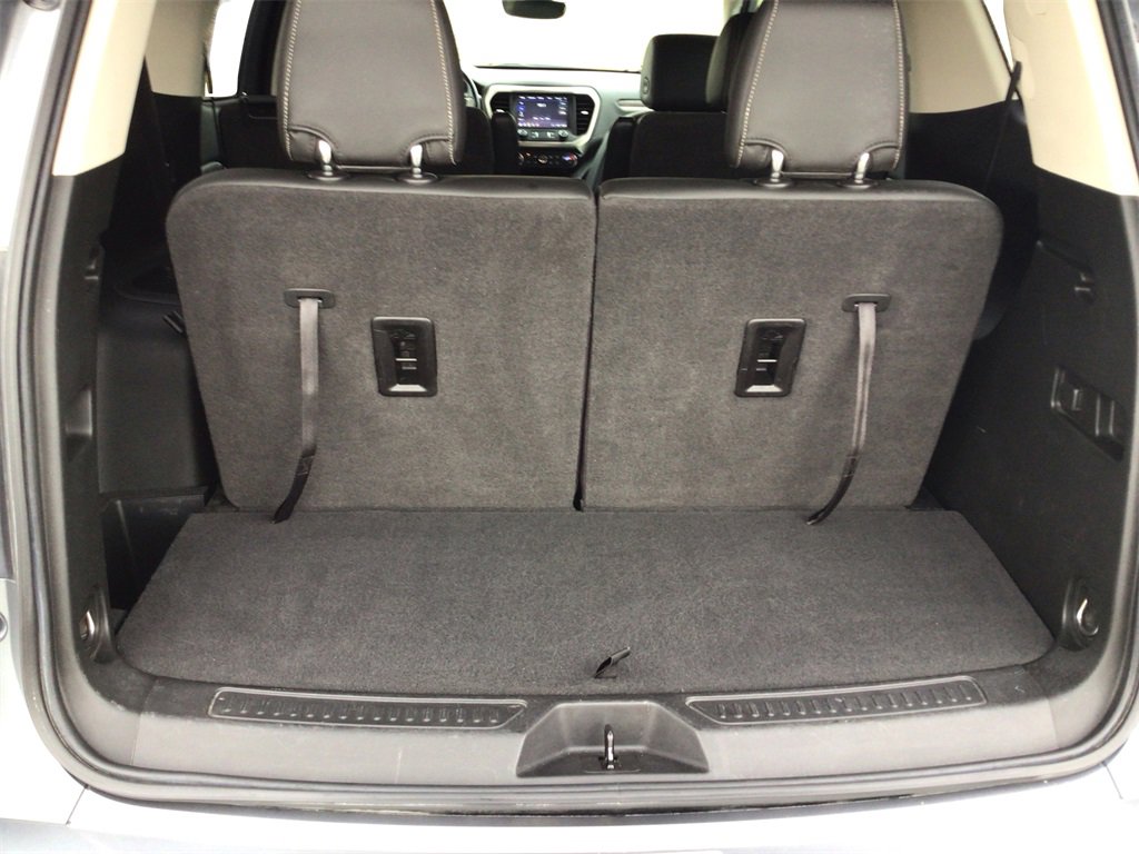 Used 2021 GMC Acadia Denali w/ Denali Ultimate Package image 13