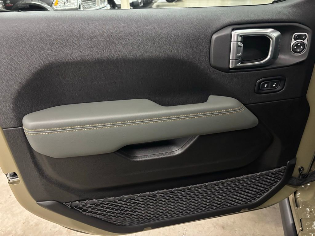 New 2026 Jeep Gladiator Mojave image 13