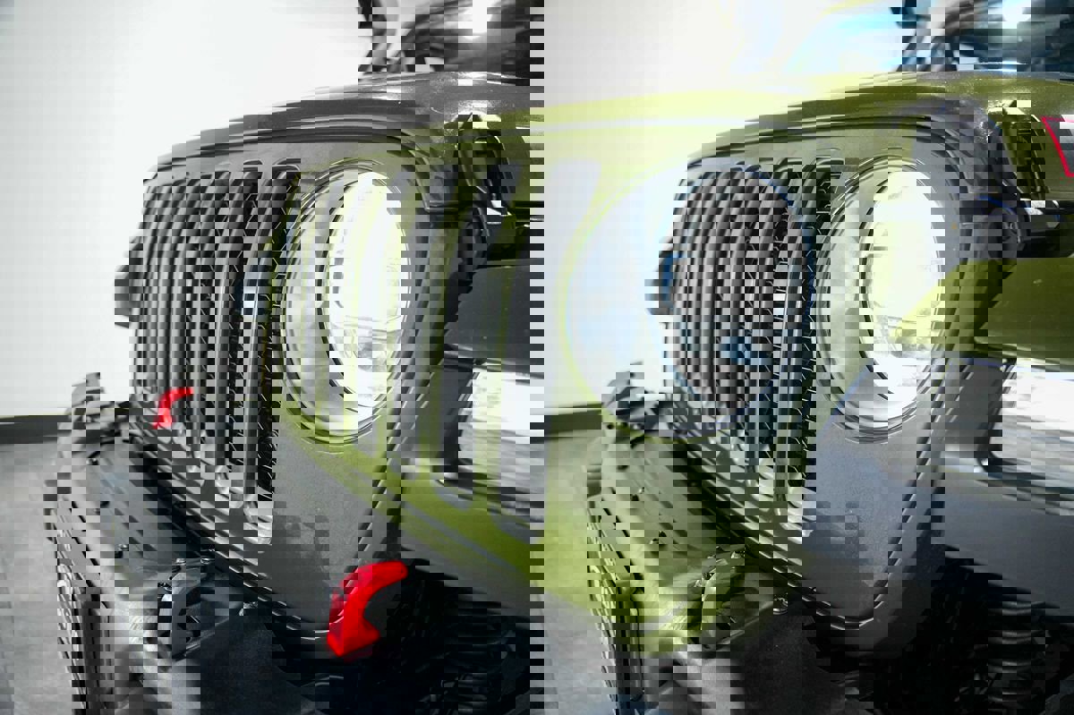 Used 2021 Jeep Gladiator Rubicon w/ LED Lighting Group image 10