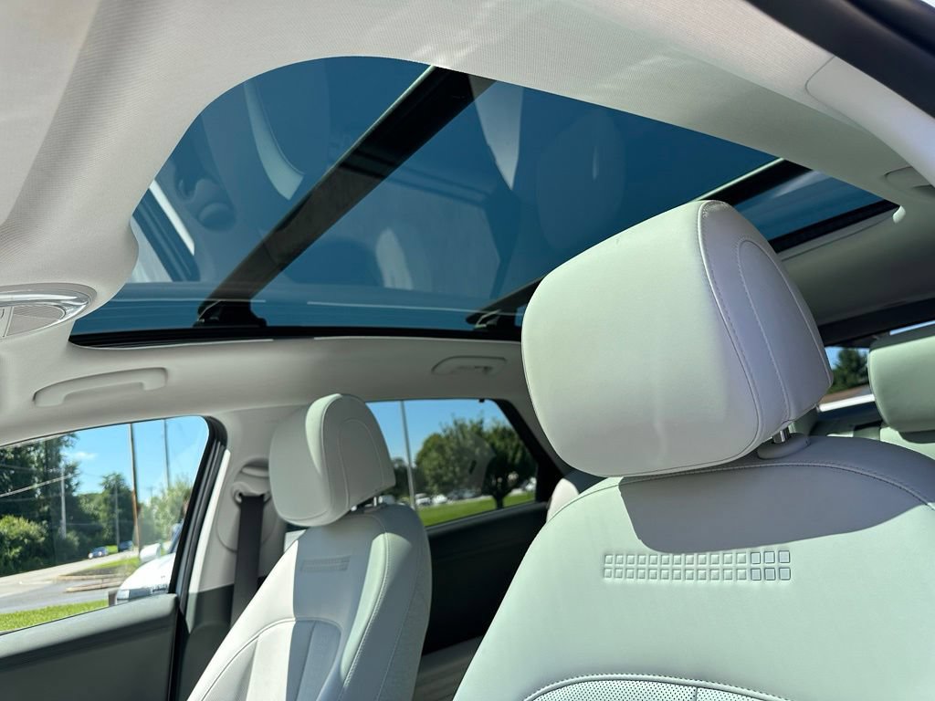 Certified 2026 Hyundai Ioniq 5 Limited AWD/4WD image 15