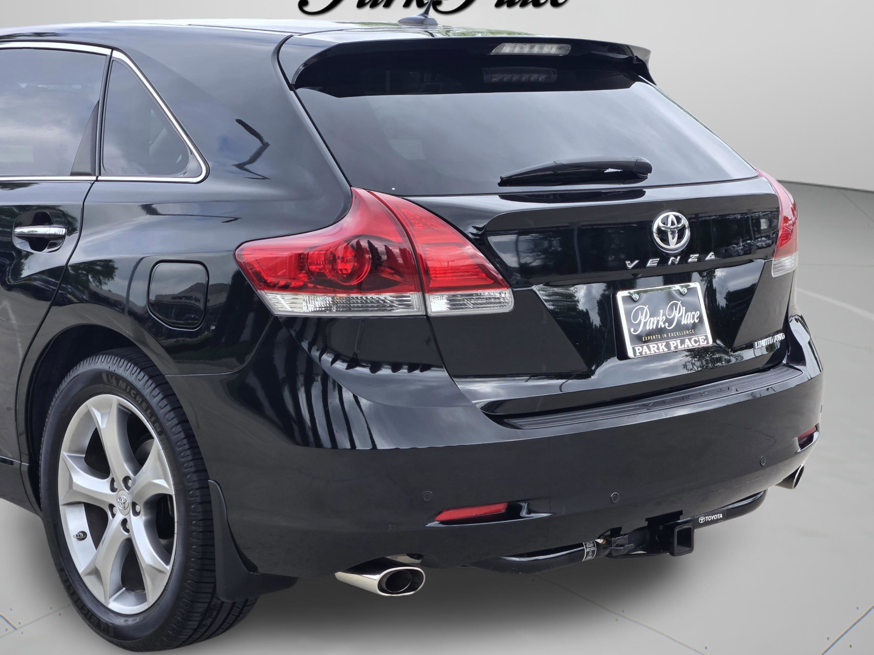 Used 2014 Toyota Venza Limited w/ Tow Prep Package AWD/4WD image 31