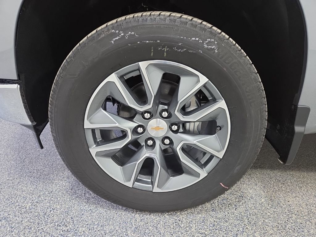New 2026 Chevrolet Silverado 1500 LT image 38