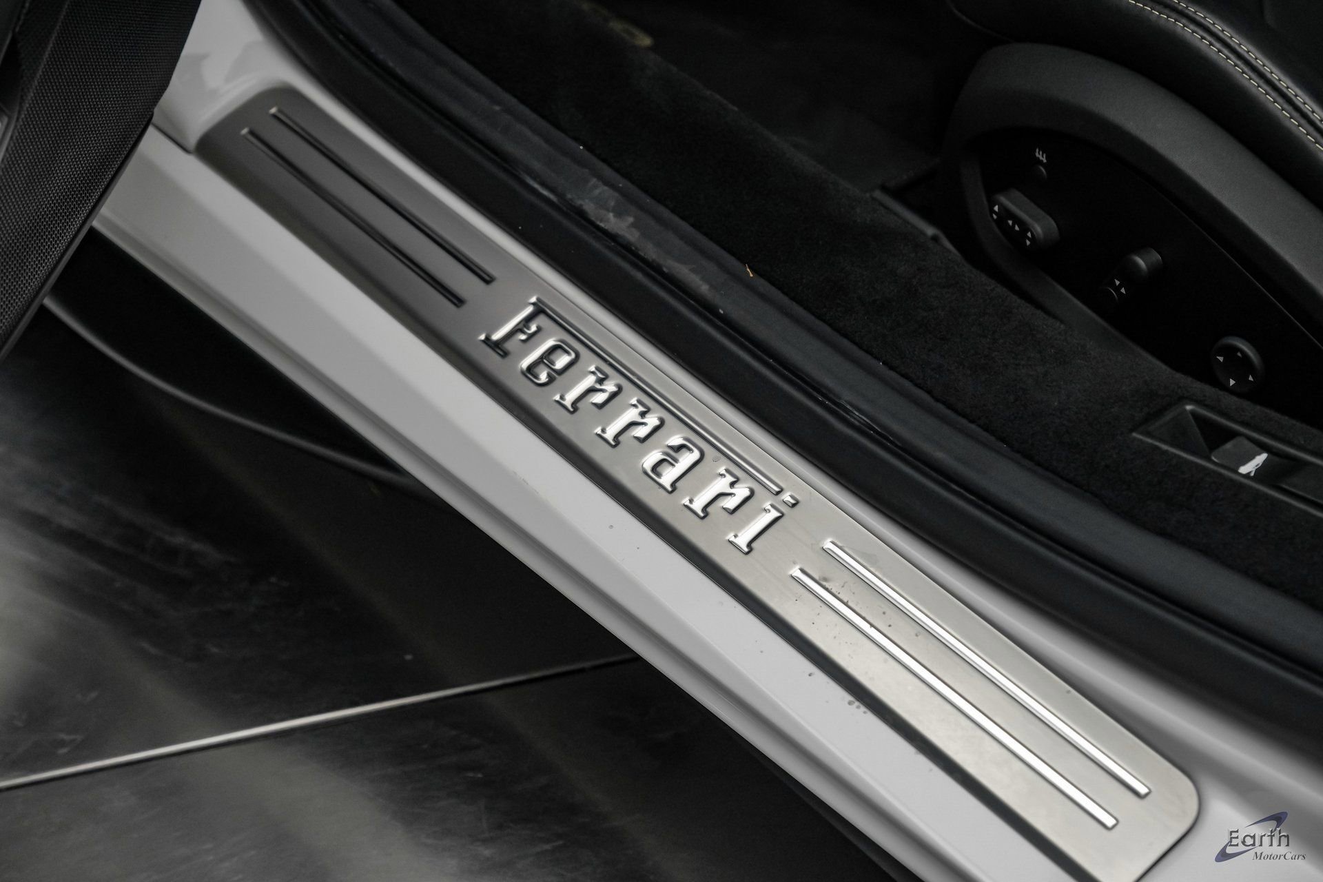 Used 2022 Ferrari F8 Tributo image 68