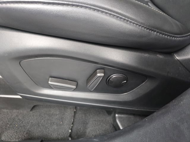 Used 2022 Ford Explorer XLT w/ Equipment Group 202A image 24