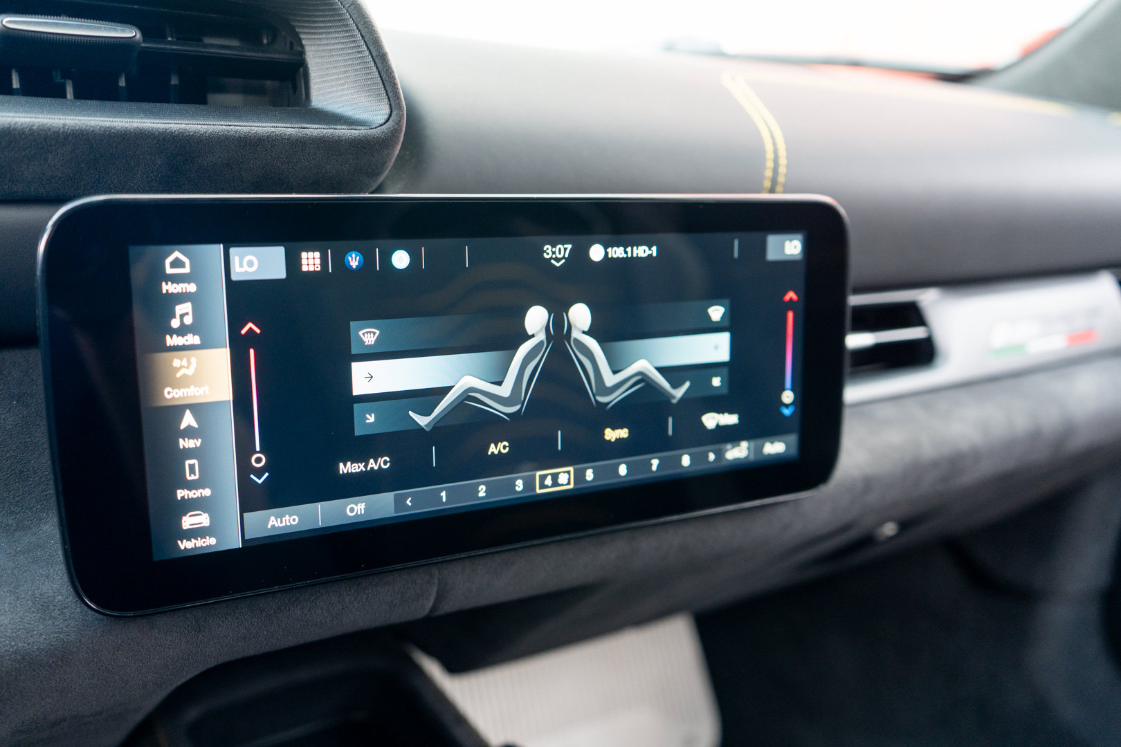 Used 2022 Maserati MC20 Coupe RWD image 23